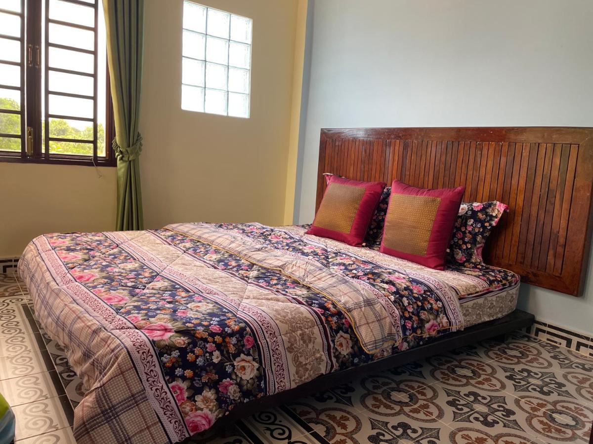Silk Island Homestay Phnom Penh Exterior foto