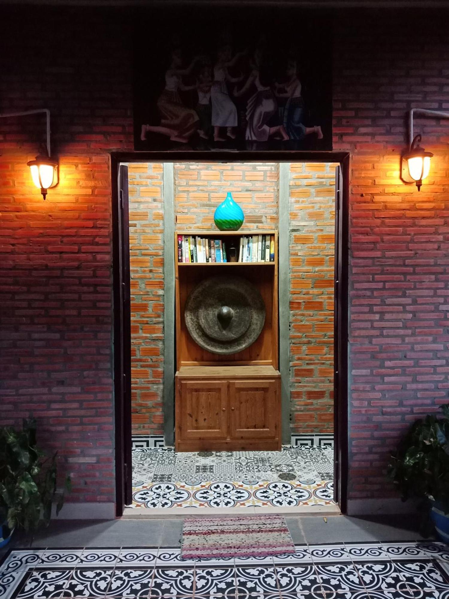 Silk Island Homestay Phnom Penh Exterior foto